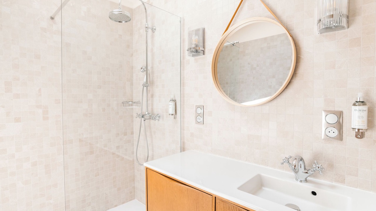 Photo of Bathroom in Caux