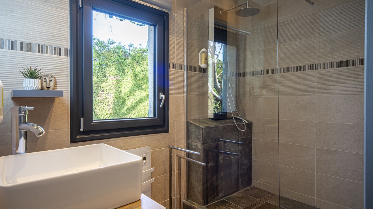 Photo of Bathroom in Cleon-d'Andran