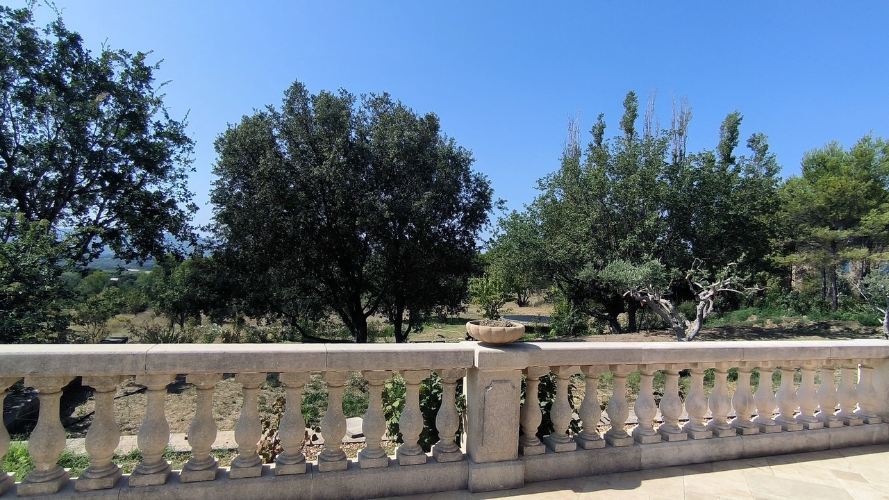 Photo of Outdoor in Puyvert