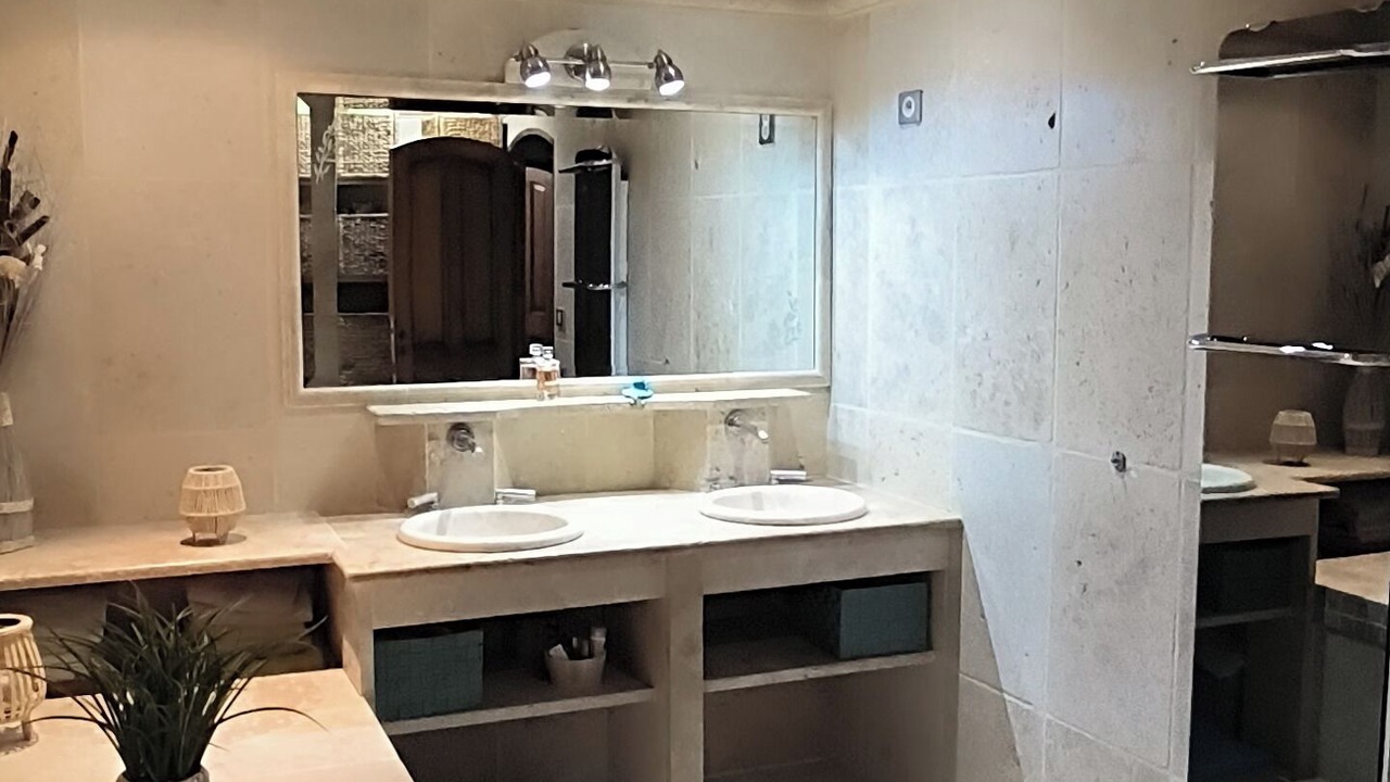 Photo of Bathroom in Puyvert