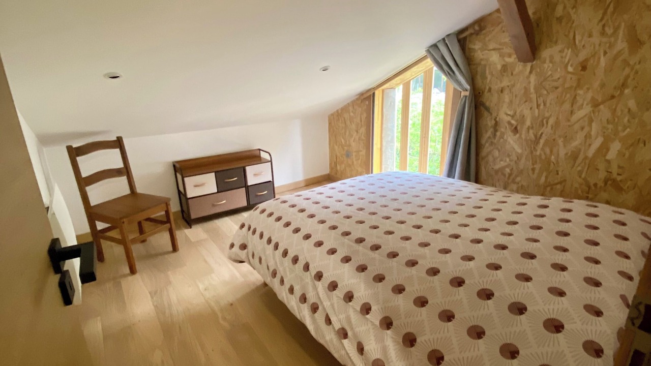 Photo of Bedroom in Giez