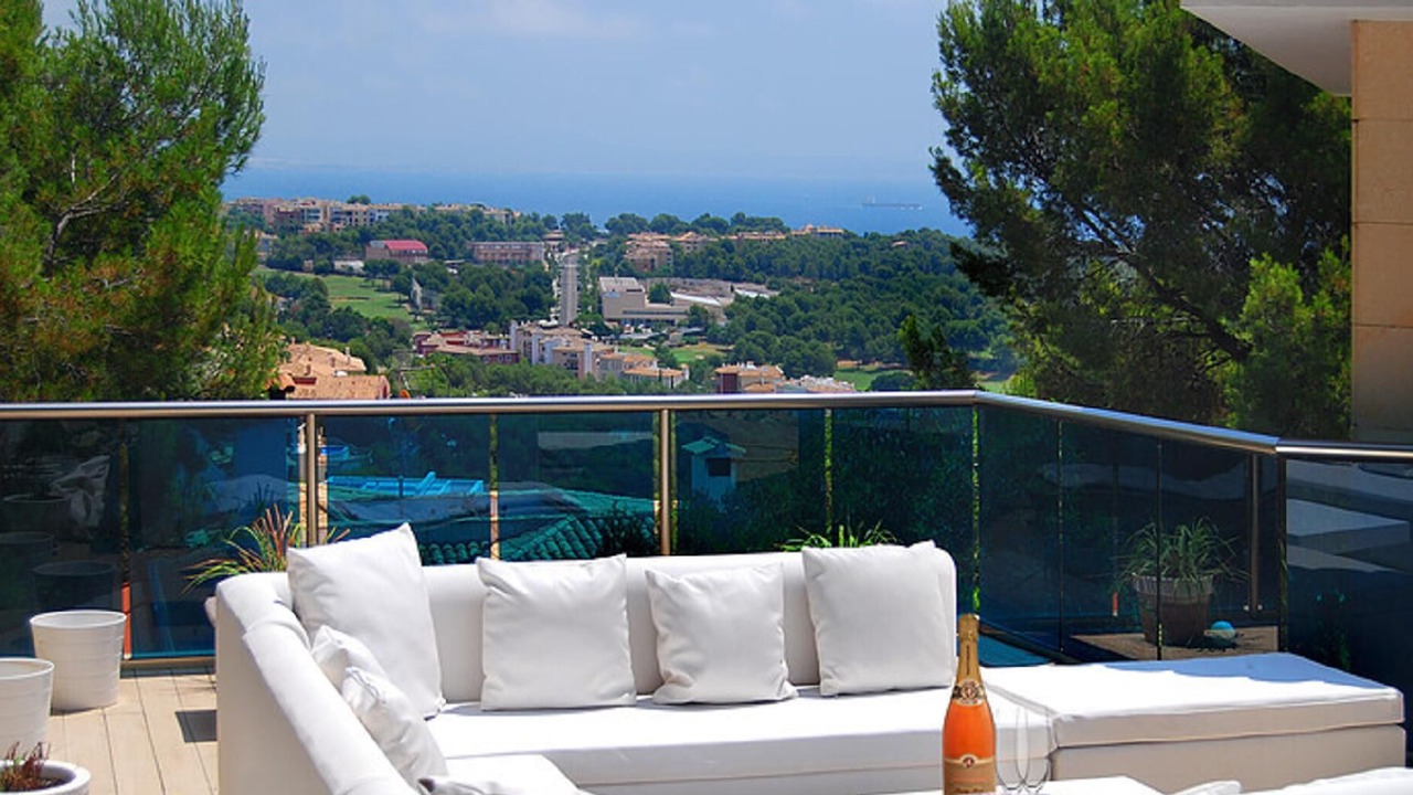 Photo of Patio Balcony in Portals Nous