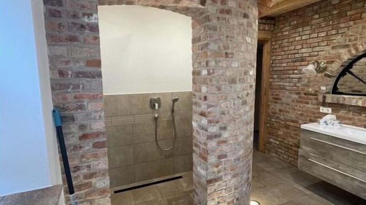 Photo of Bathroom in Toenning