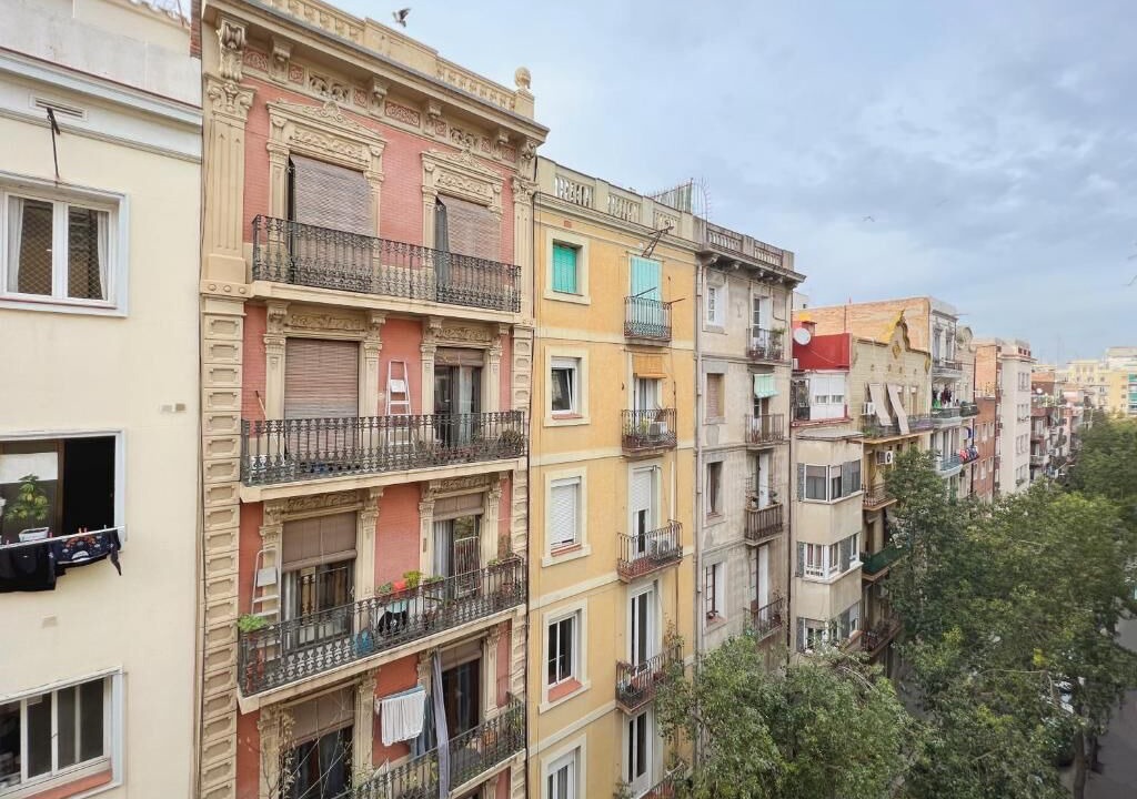 Photo of Patio Balcony in Sants-Badal