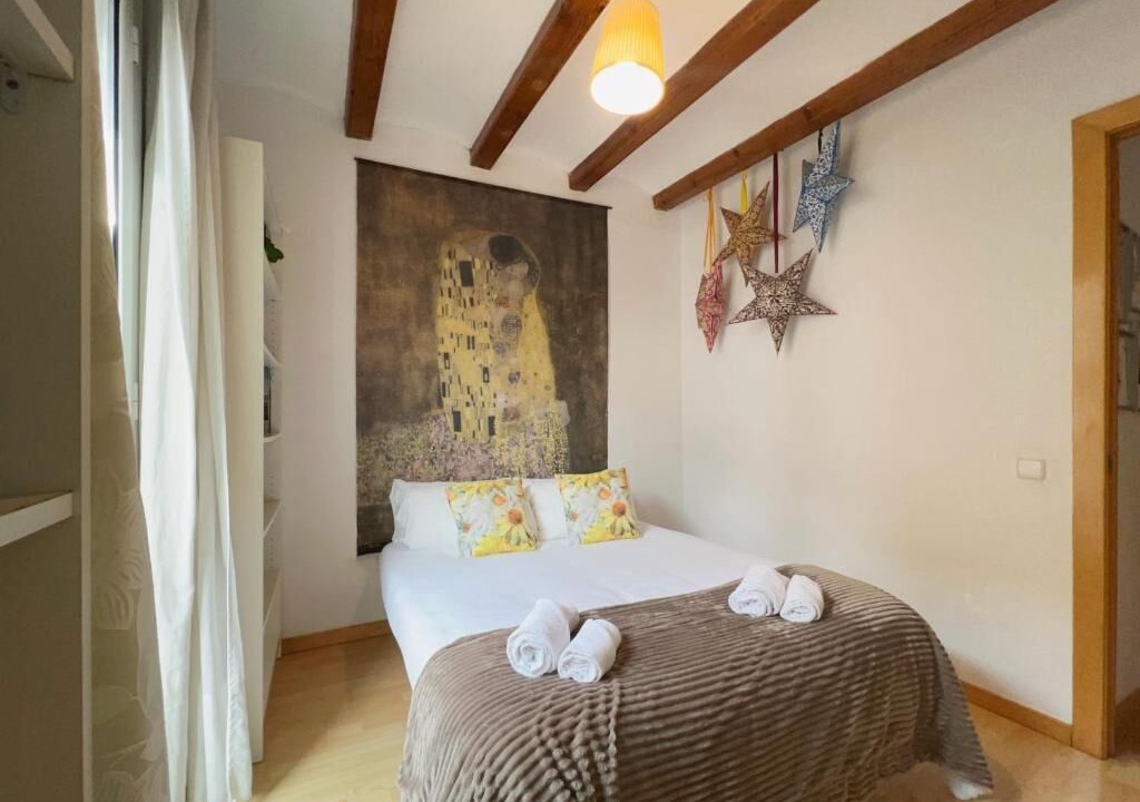 Photo of Bedroom in Sants-Badal