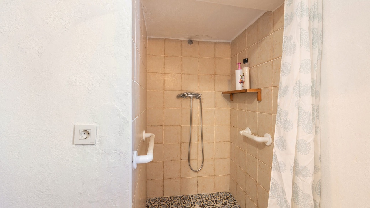 Photo of Bathroom in Calabazares