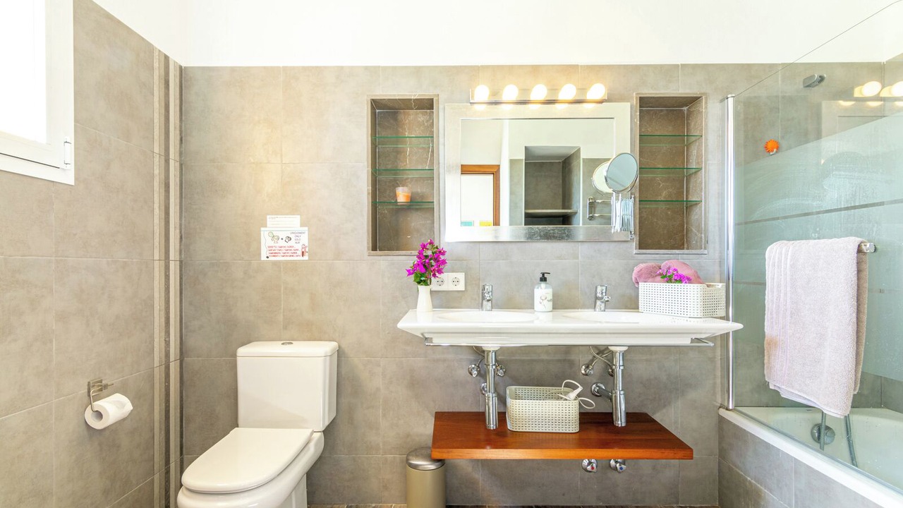Photo of Bathroom in Binissalem