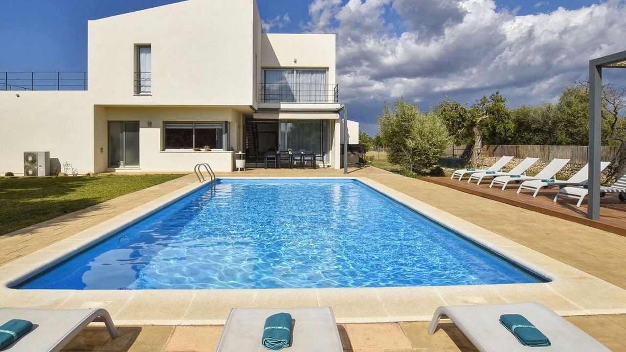 Photo of Outdoor in Consell