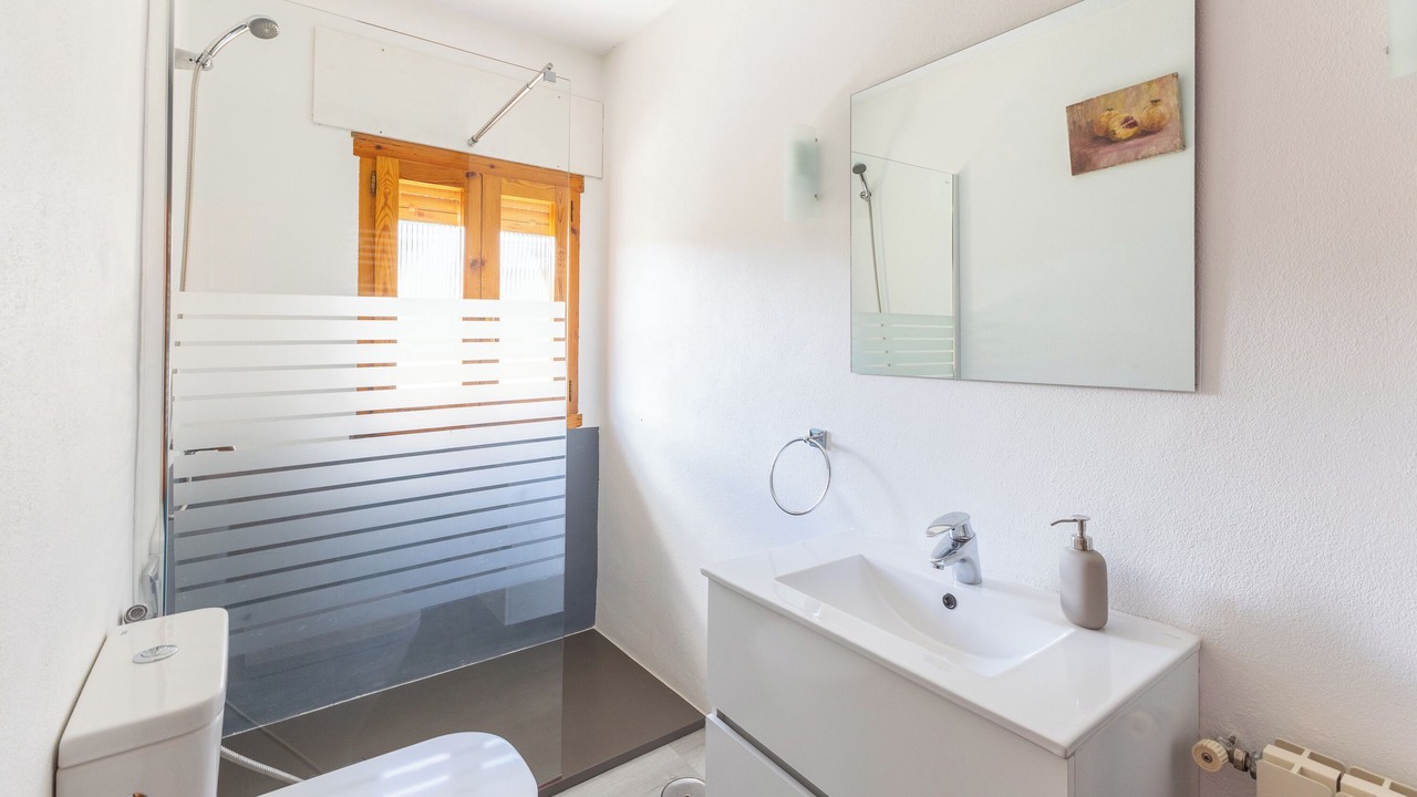 Photo of Bathroom in Pelayos de la Presa