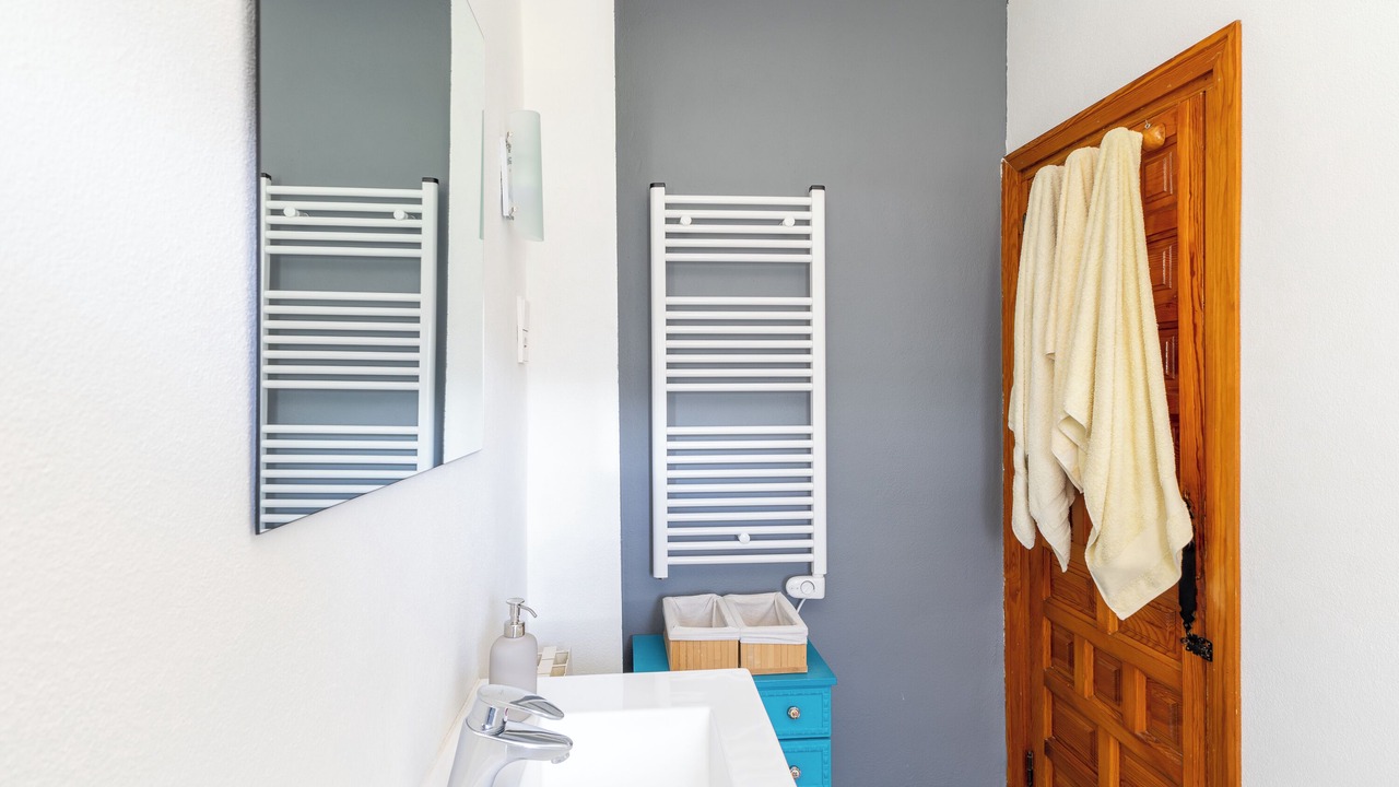 Photo of Bathroom in Pelayos de la Presa