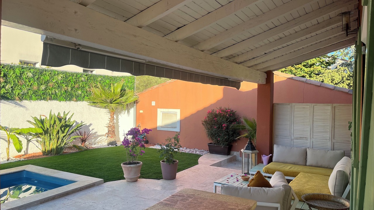 Photo of Patio Balcony in Poulx