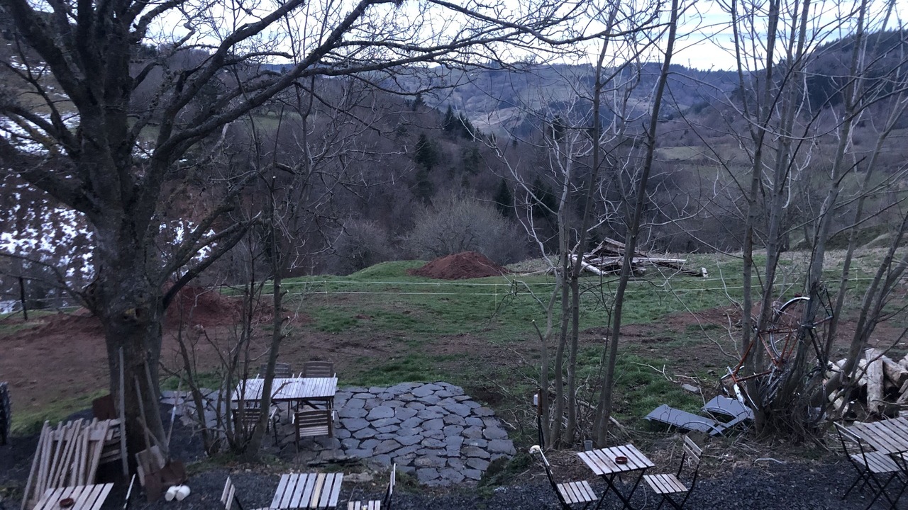 Photo of Outdoor in Saint-Front