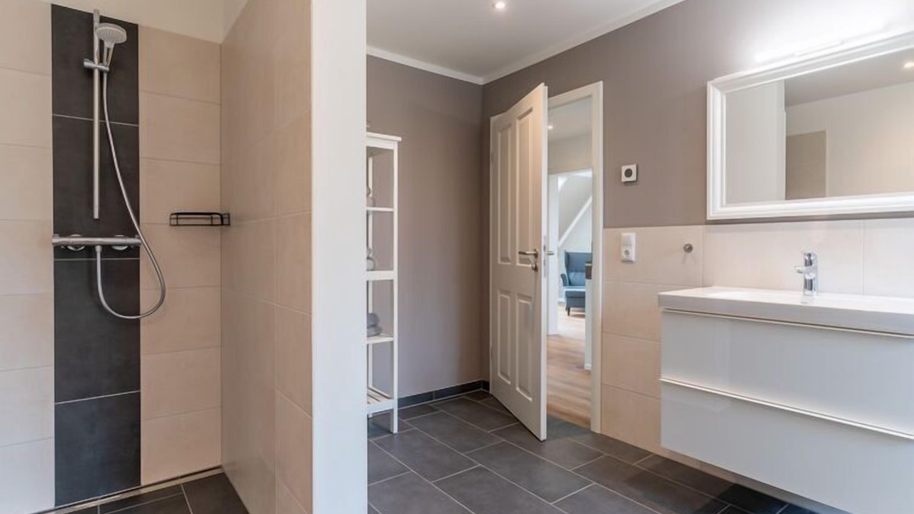 Photo of Bathroom in Karolinenkoog