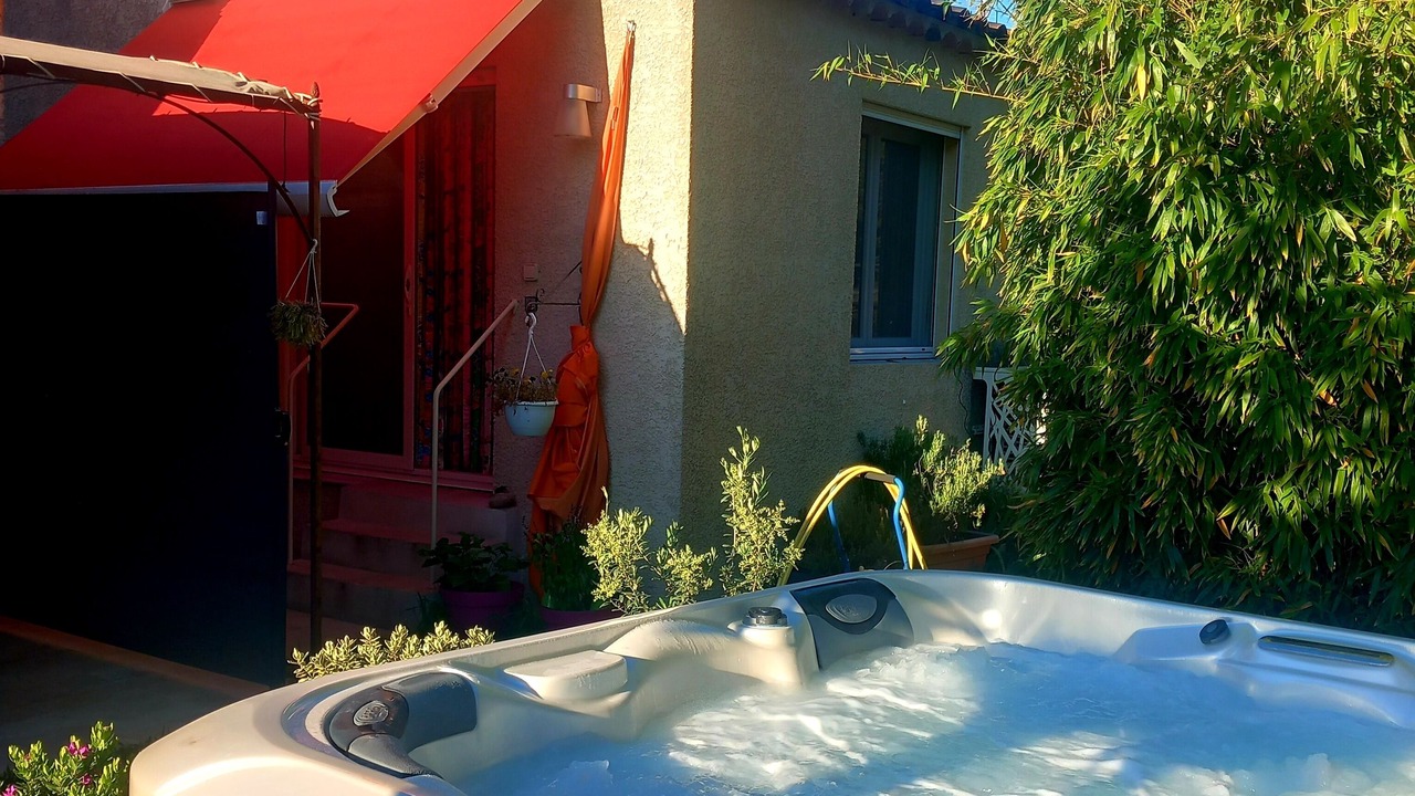 Photo of Patio Balcony in Cabannes