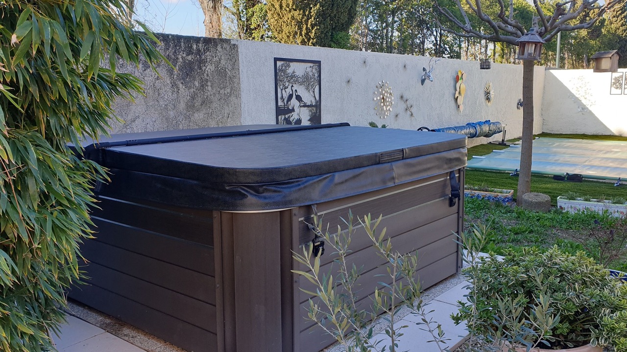 Photo of Patio Balcony in Cabannes