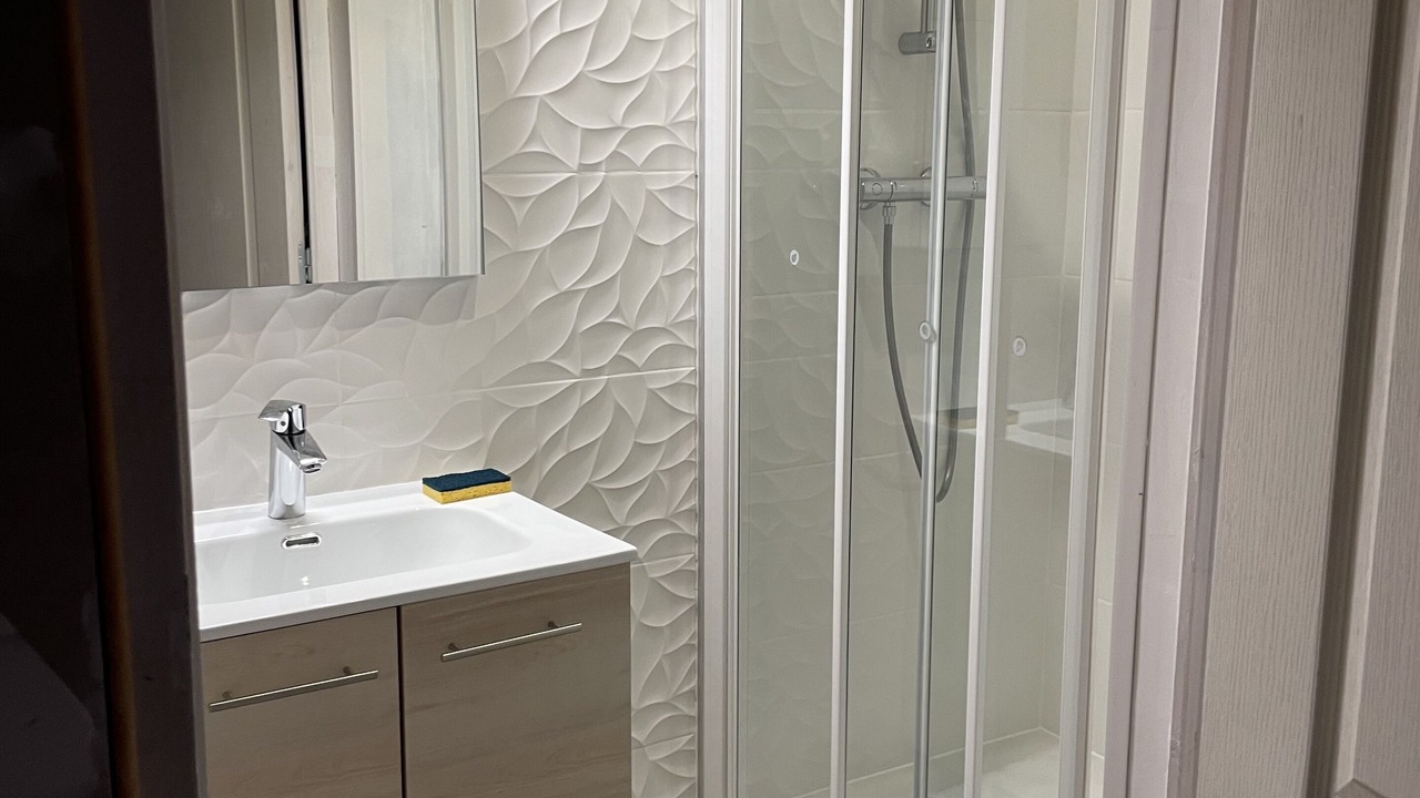 Photo of Bathroom in Chatres