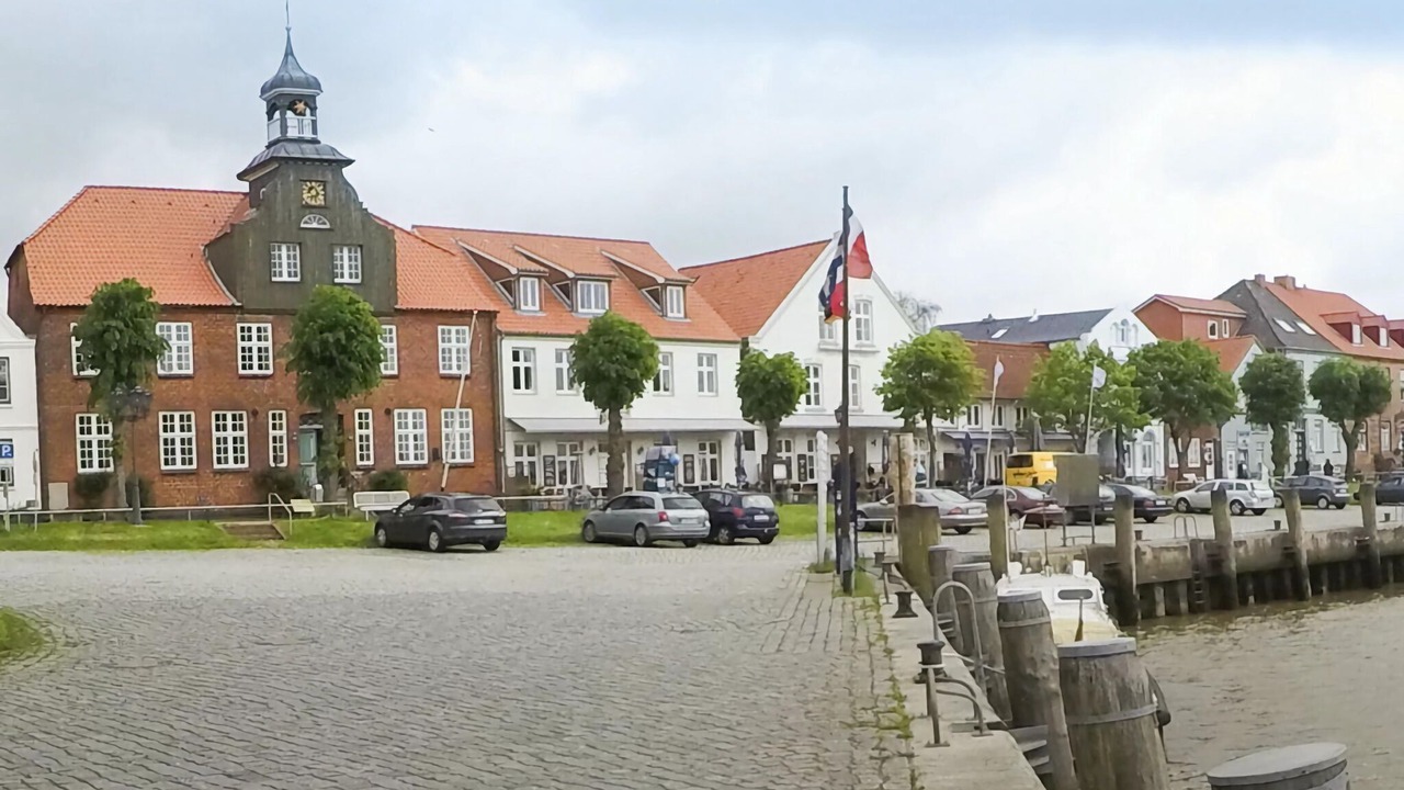 Photo of Others in Toenning