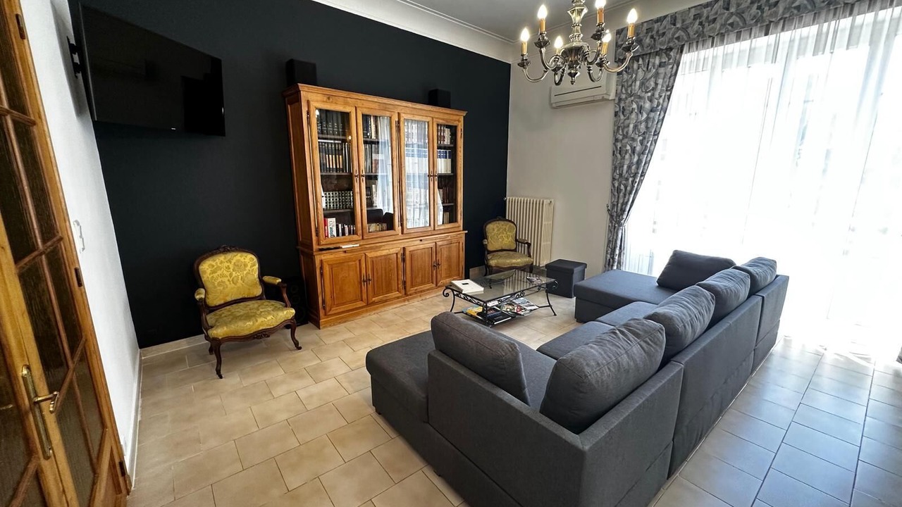 Photo of Livingroom in Faubourg
