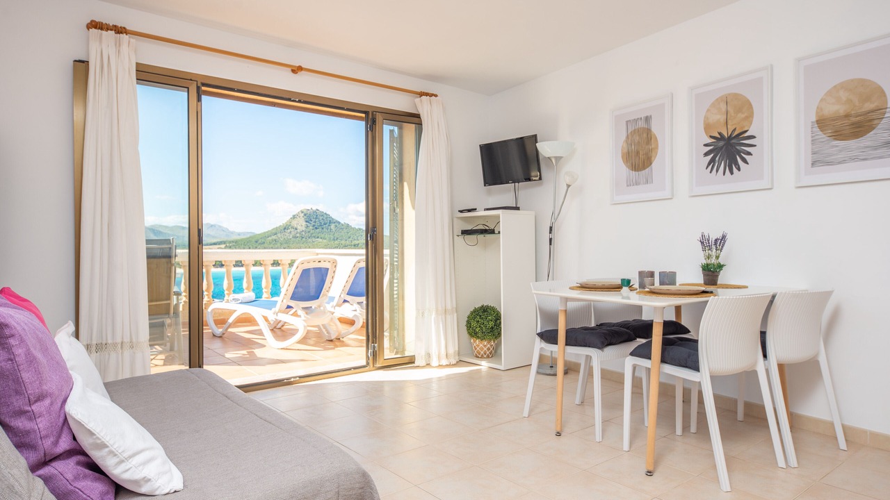 Photo of Livingroom in Cala Agulla