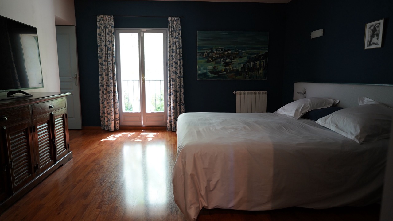 Photo of Bedroom in Plan-d'Orgon