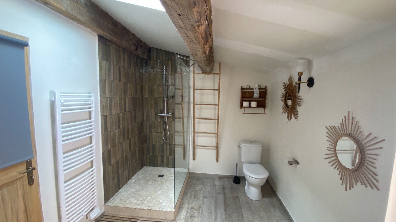 Photo of Bathroom in Goult