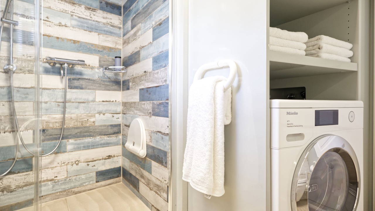 Photo of Bathroom in Midlum
