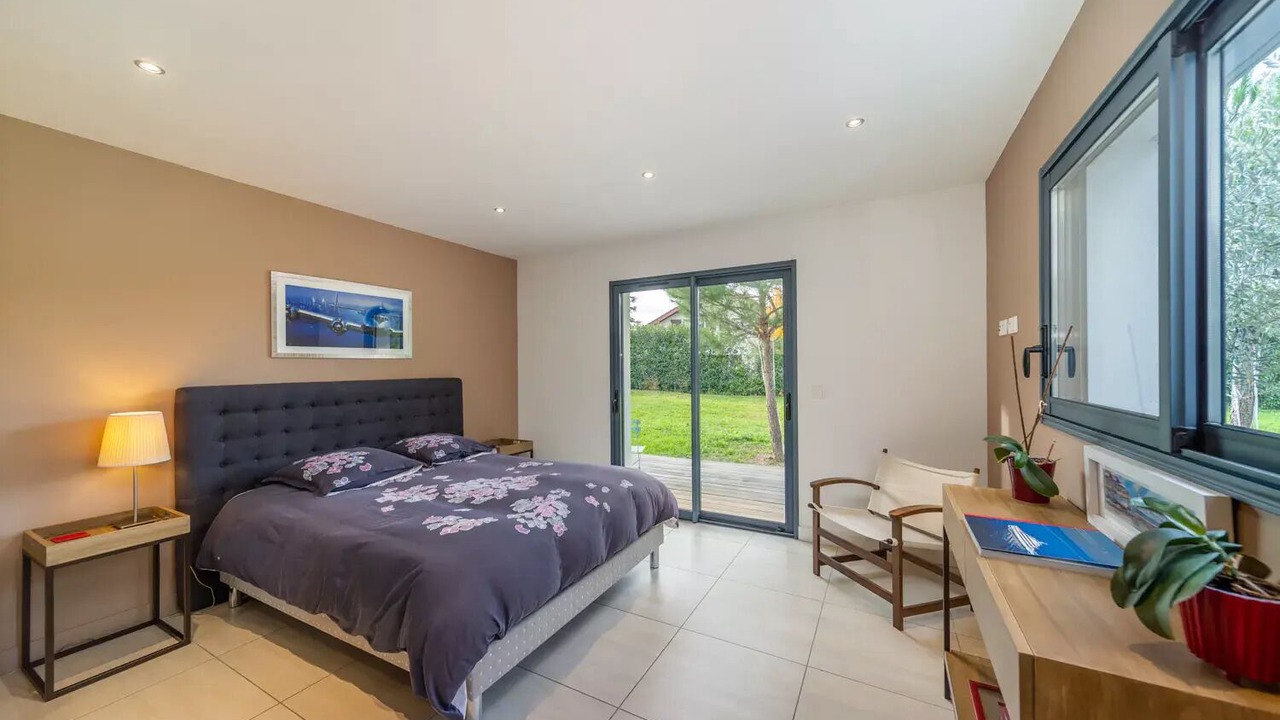Photo of Bedroom in Veigy-Foncenex