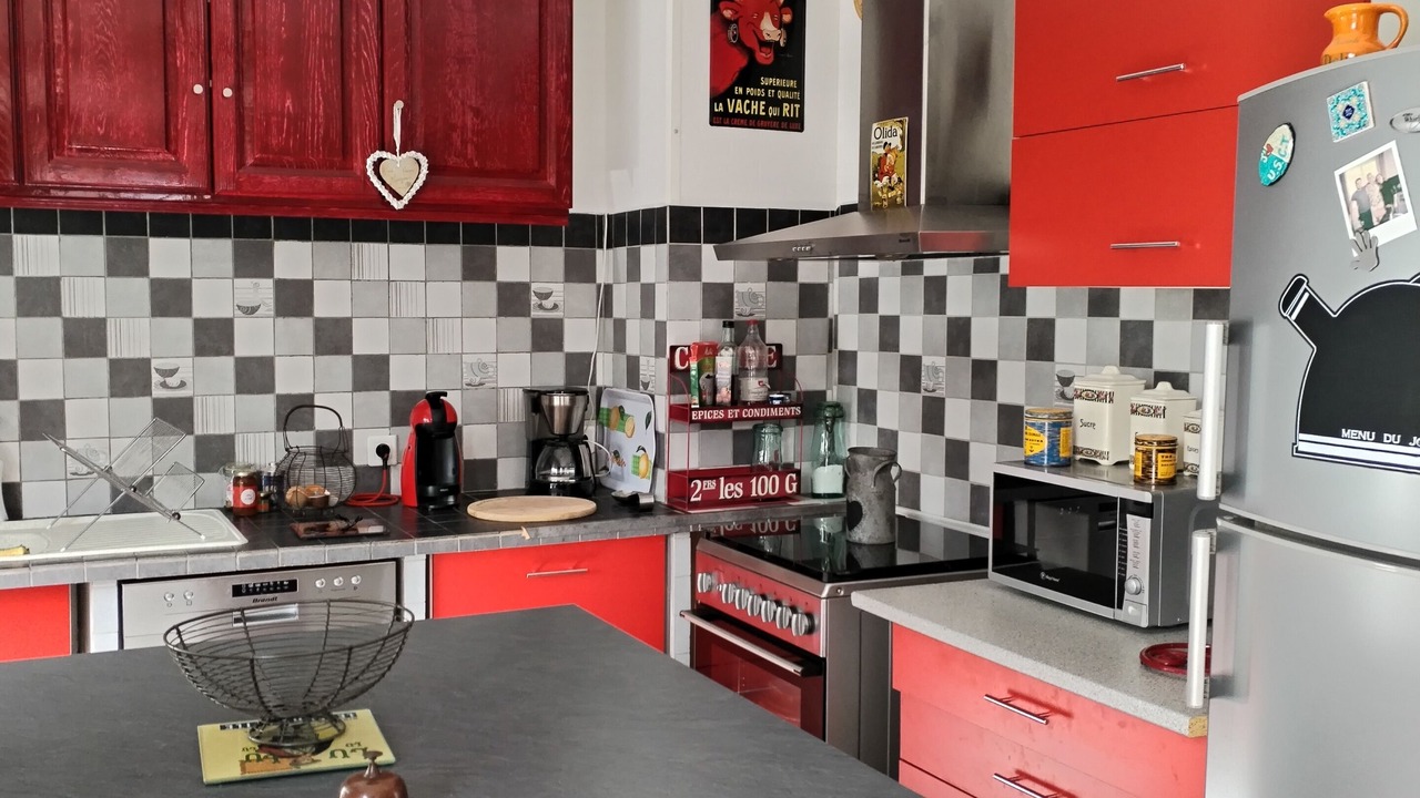 Photo of Kitchen in Beauregard-de-Terrasson