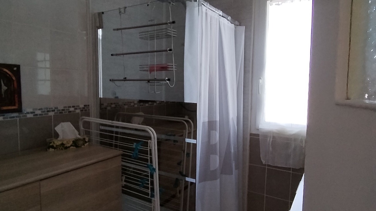 Photo of Bathroom in Beauregard-de-Terrasson