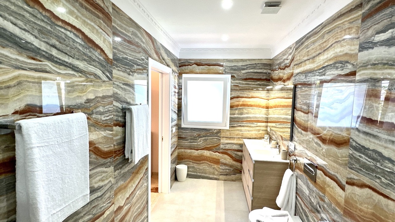 Photo of Bathroom in Los Realejos
