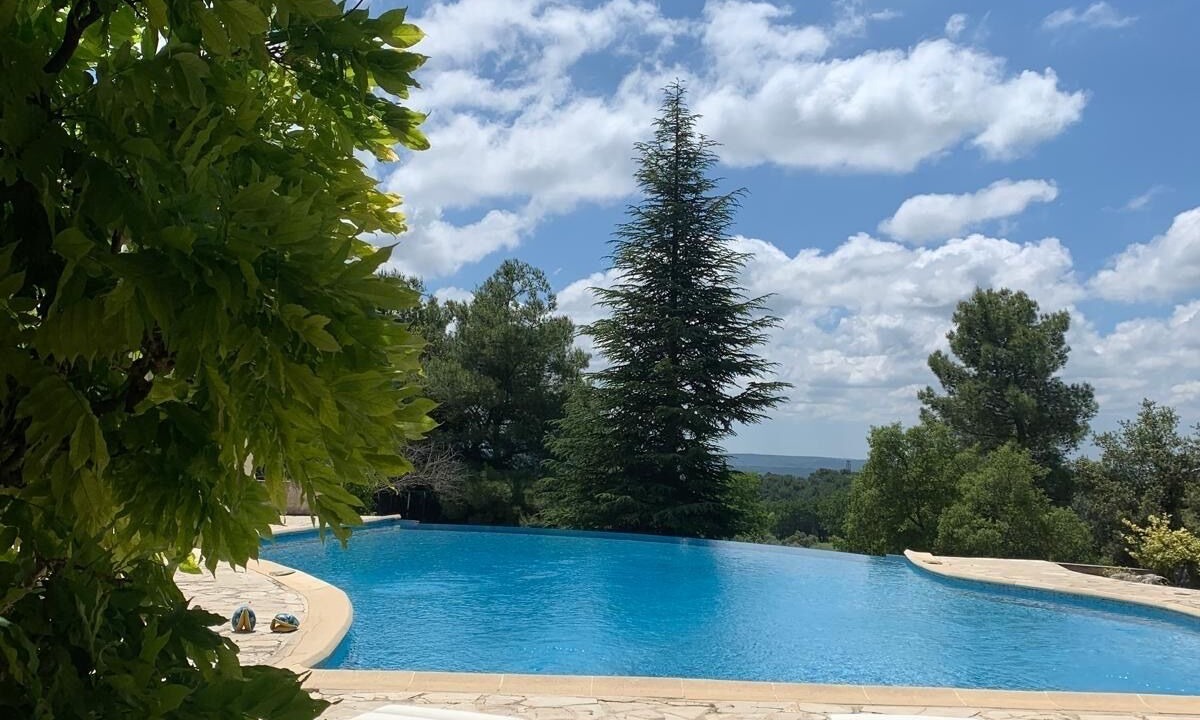 Photo of Outdoor in Lambesc