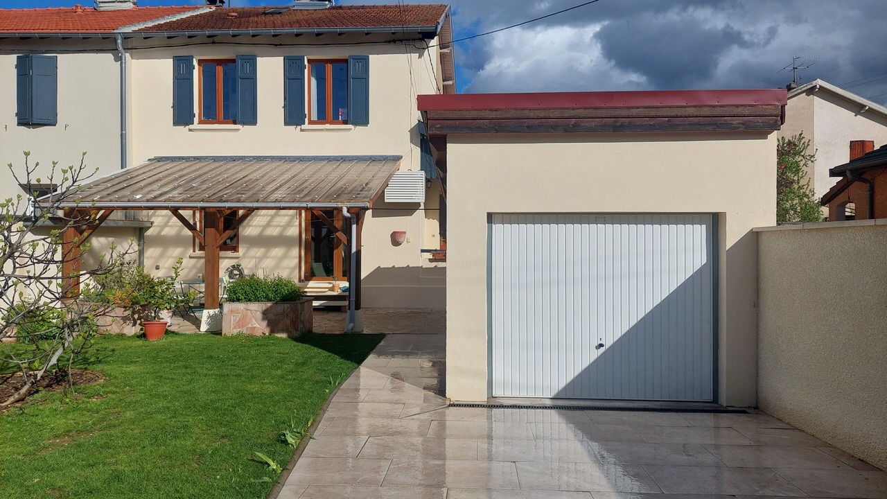 Photo of Outdoor in Villefranche-sur-Saone