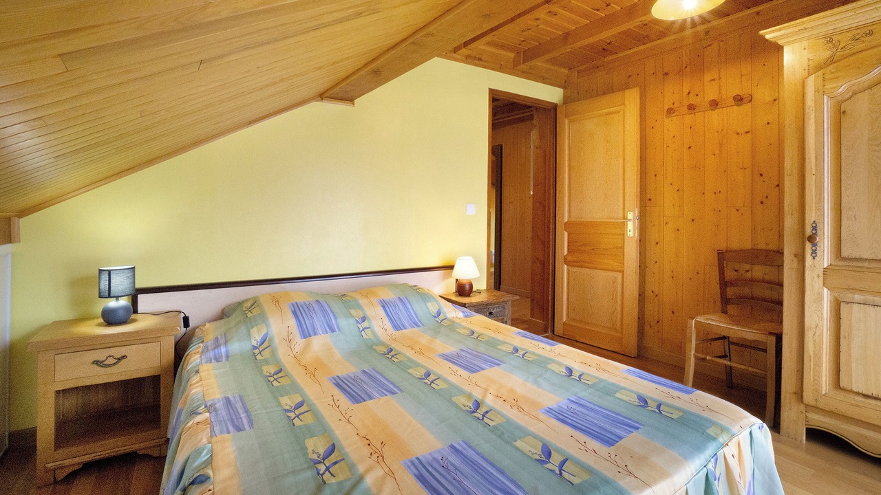 Photo of Bedroom in Albiez-le-Vieux