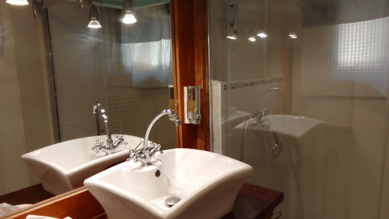Photo of Bathroom in Sarras