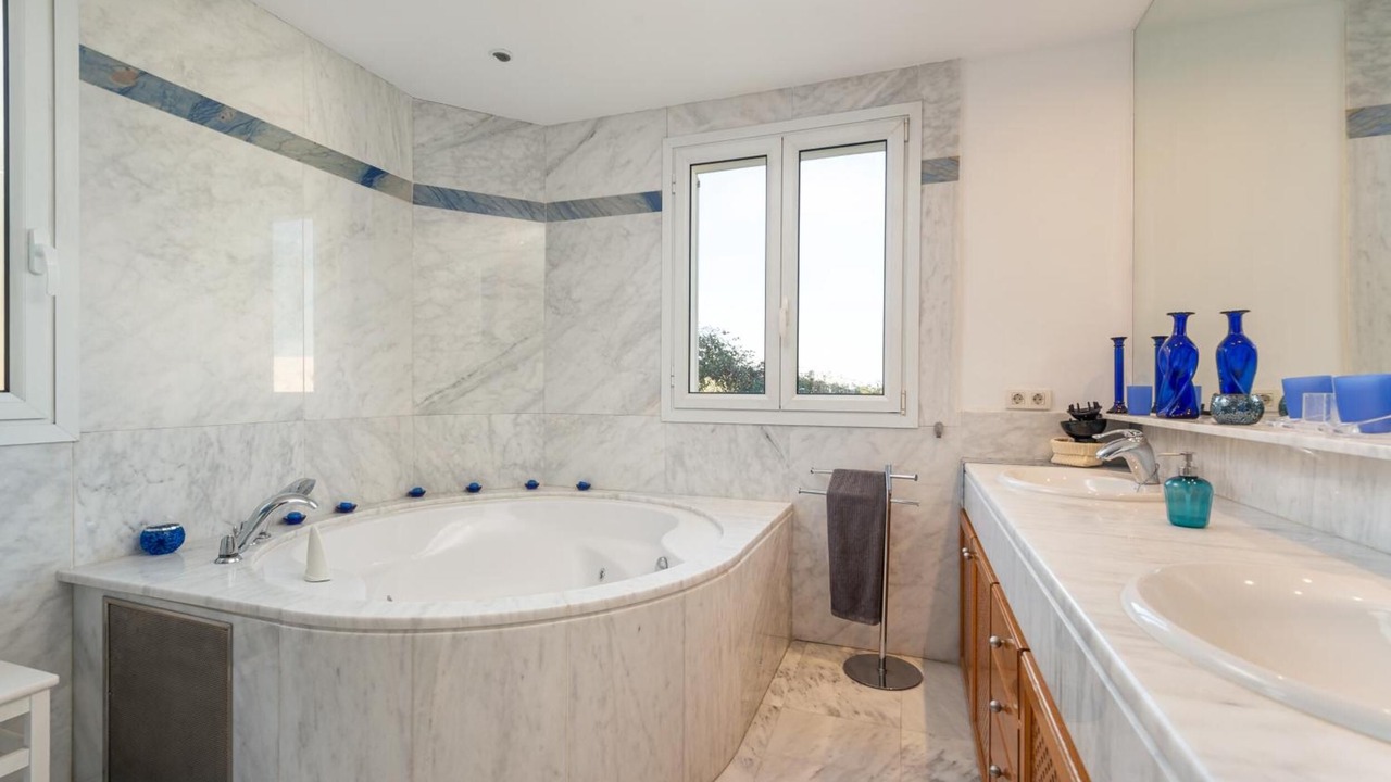 Photo of Bathroom in Portals Nous