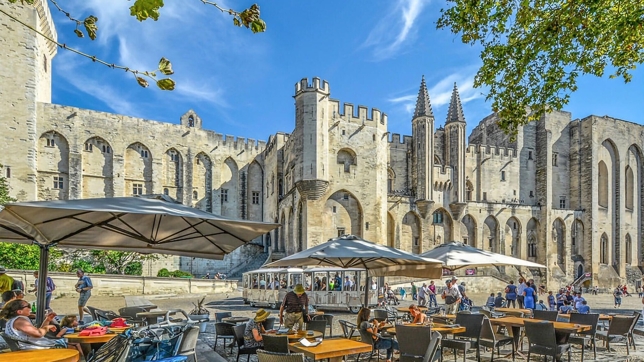 Photo of Others in Saint-Martin-de-Crau