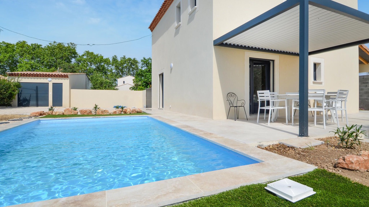Photo of Outdoor in Saint-Martin-de-Crau