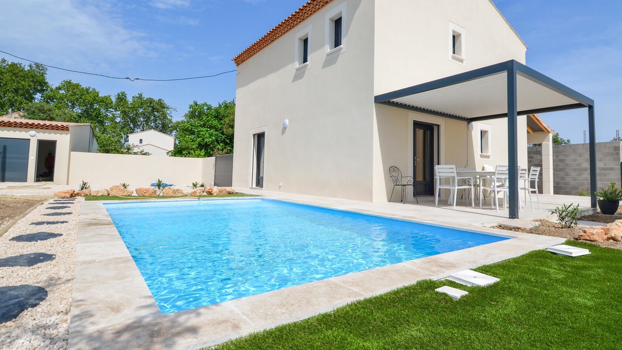 Photo of Outdoor in Saint-Martin-de-Crau