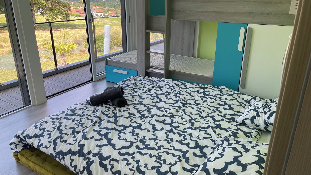 Photo of Bedroom in Presilly