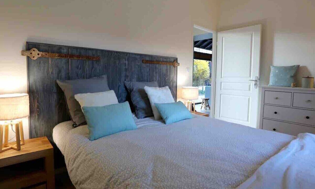 Photo of Bedroom in Pont-d'Ain