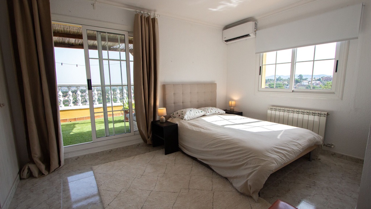 Photo of Bedroom in Mont Barbat