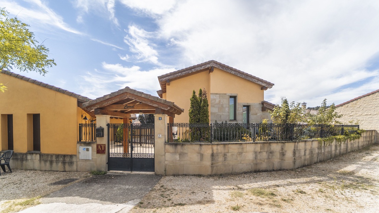 Photo of Outdoor in Espeja de San Marcelino