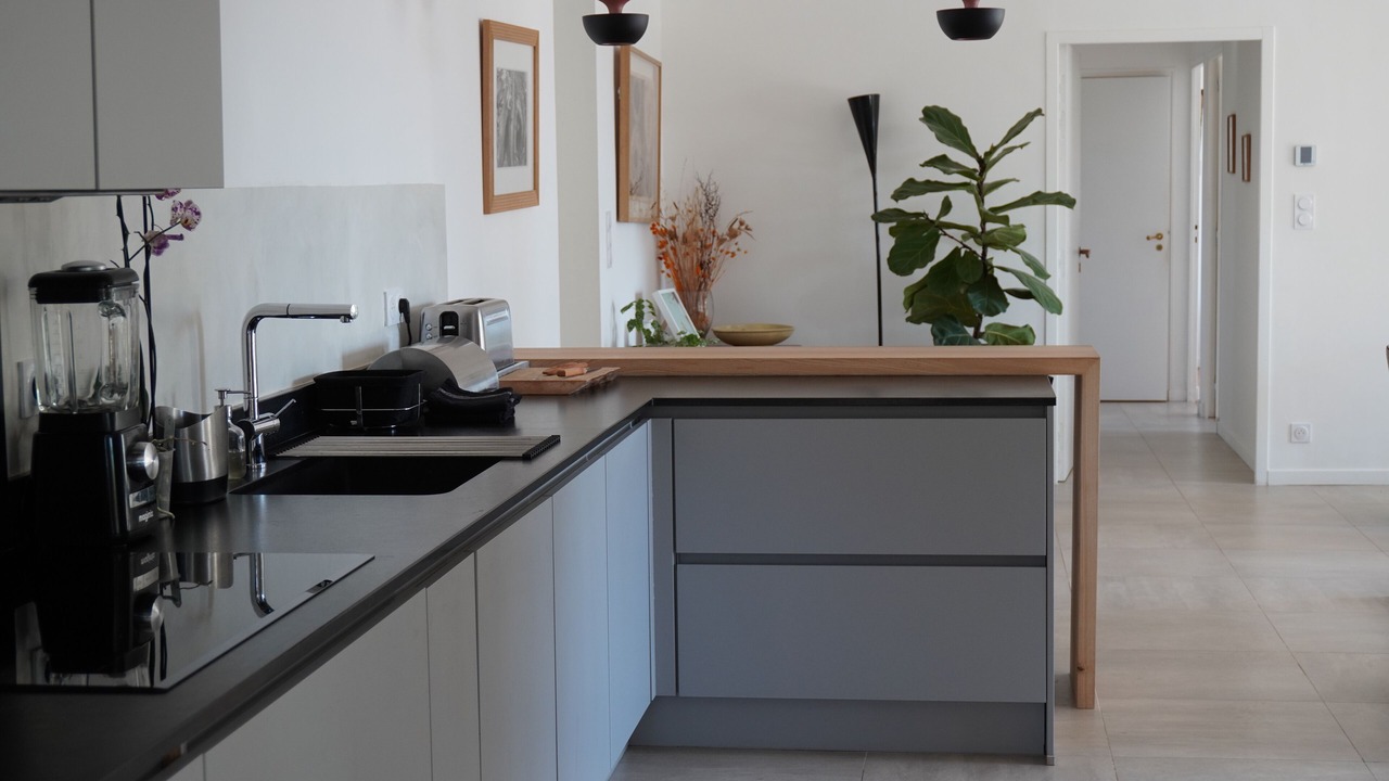 Photo of Kitchen in Chateauneuf-le-Rouge