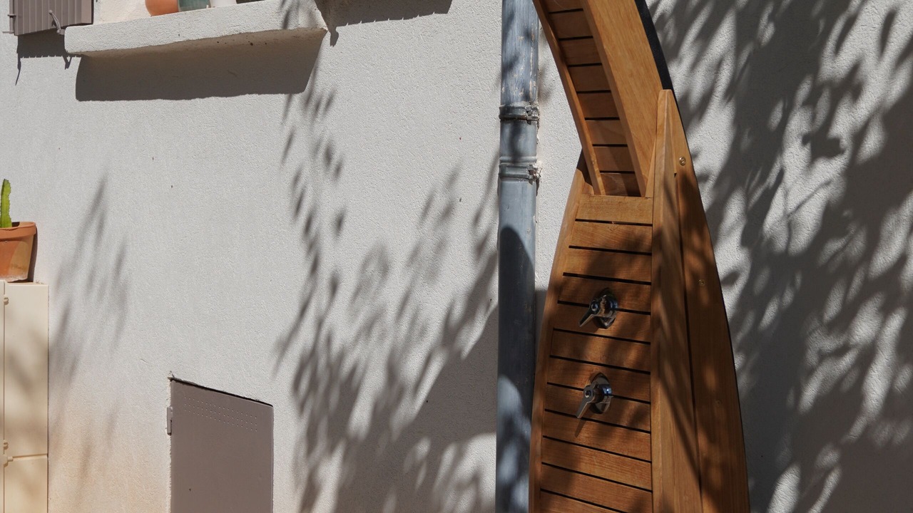 Photo of Outdoor in Chateauneuf-le-Rouge
