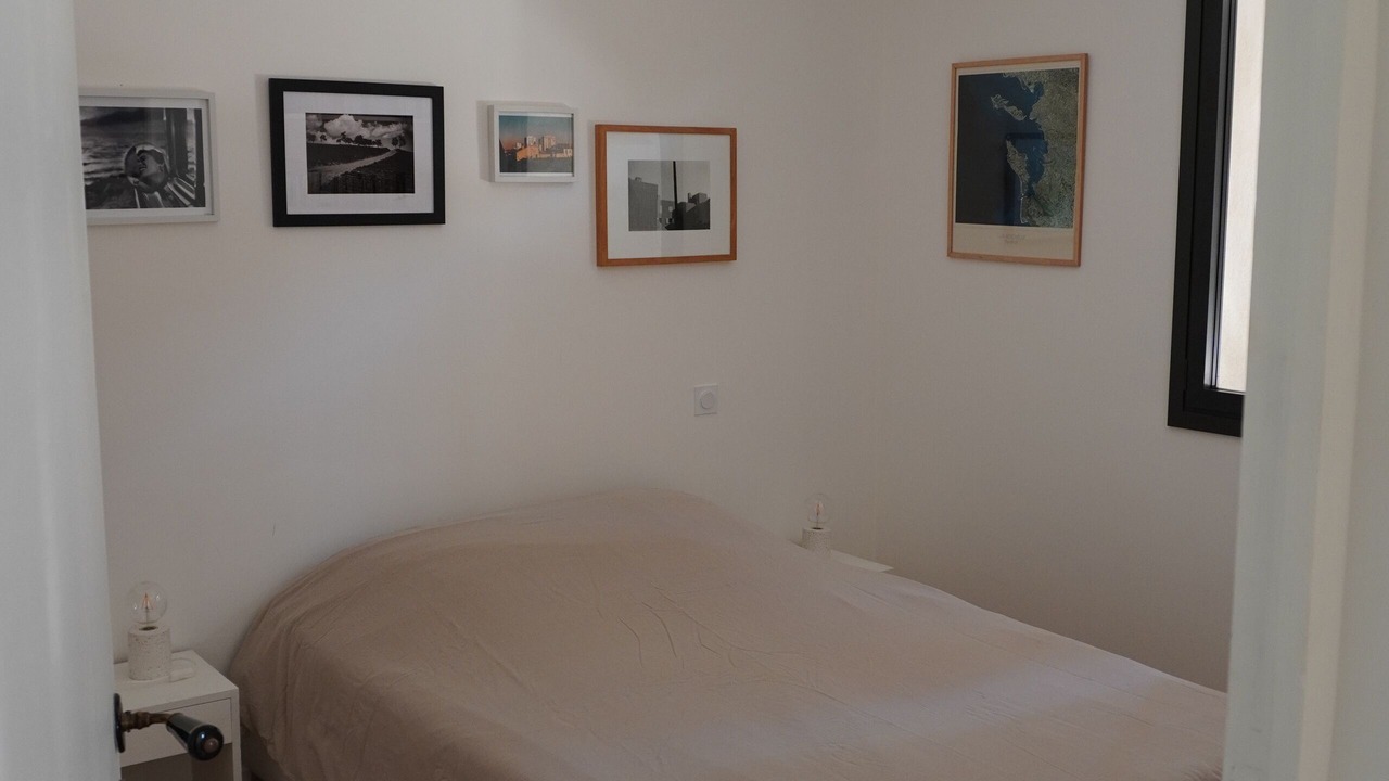 Photo of Bedroom in Chateauneuf-le-Rouge