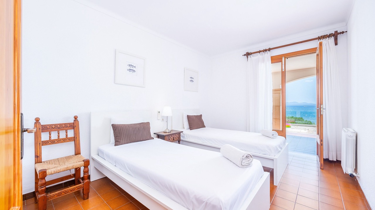 Photo of Bedroom in Alcanada