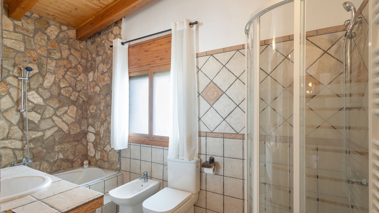 Photo of Bathroom in Subirats