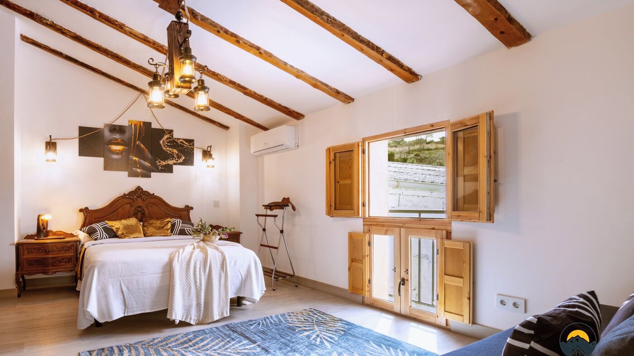 Photo of Bedroom in Corcoles