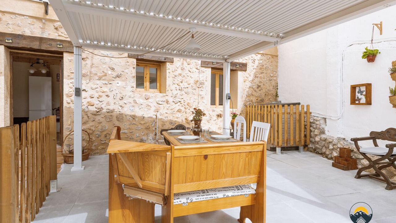Photo of Outdoor in Corcoles