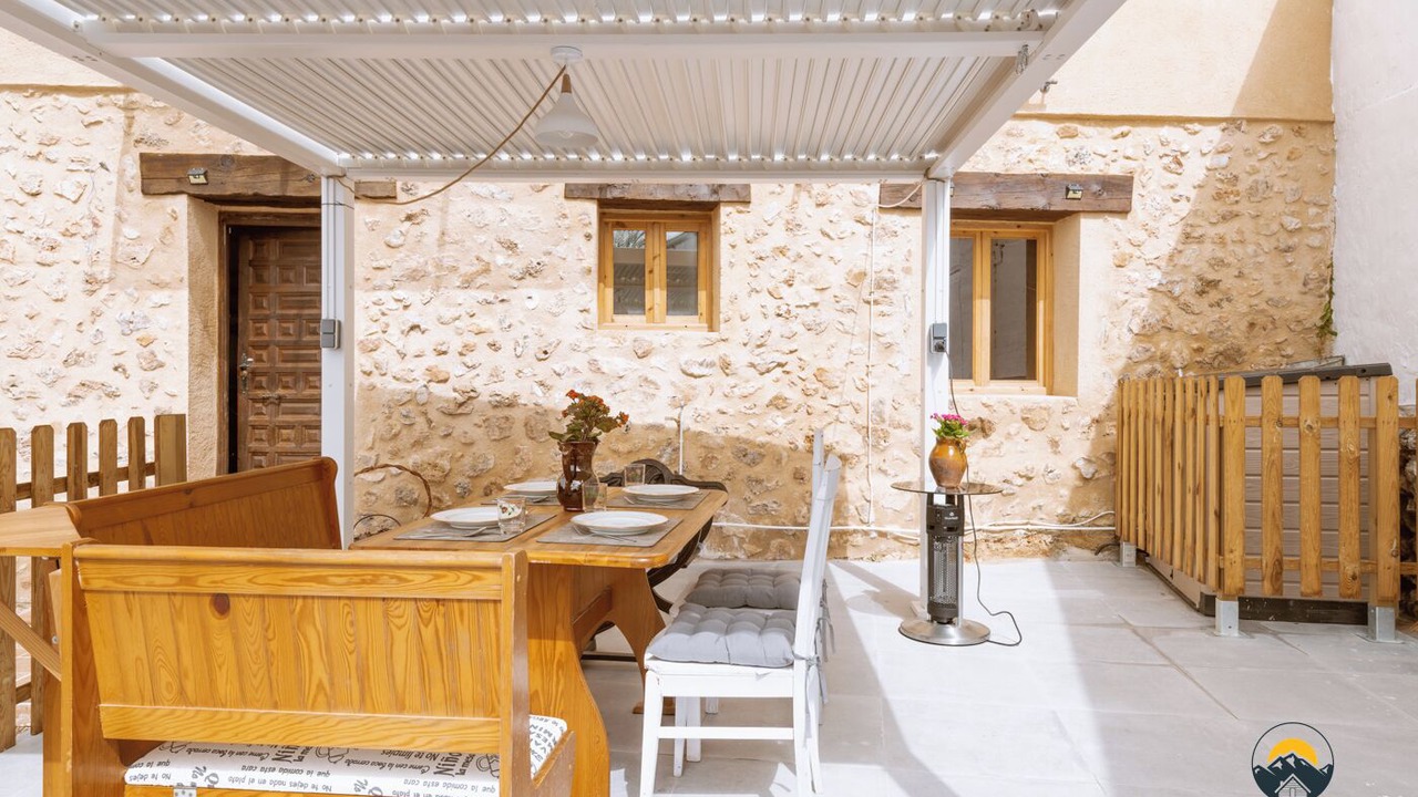 Photo of Outdoor in Corcoles